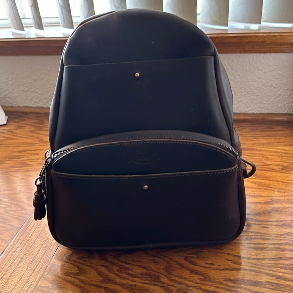 - Love 41 City Backpack
